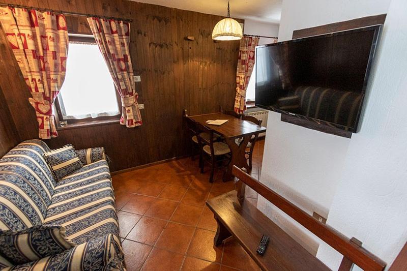 Champoluc Apartment Екстериор снимка