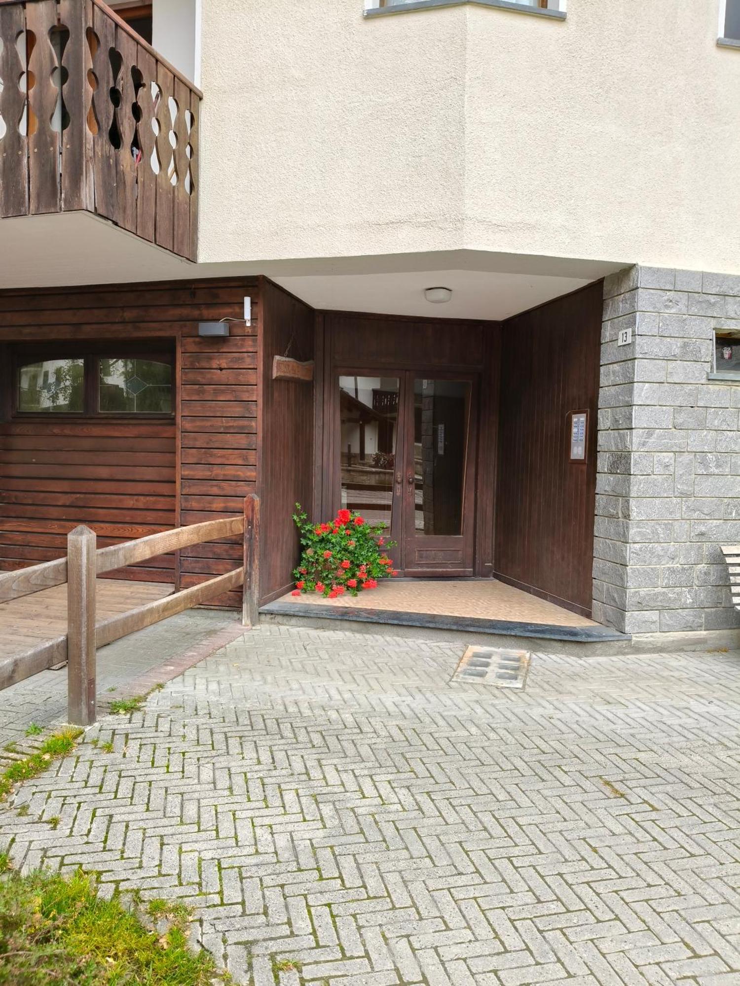 Champoluc Apartment Екстериор снимка