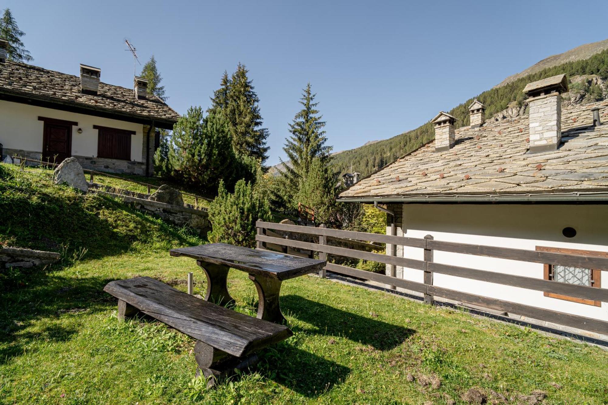 Champoluc Apartment Екстериор снимка